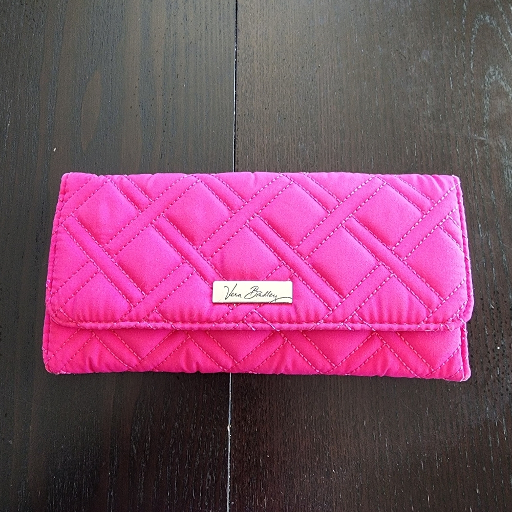 Gorgeous Vera Bradley Fuchsia Pink RFID Trifold Clutch Wallet Slim Elegant Bold